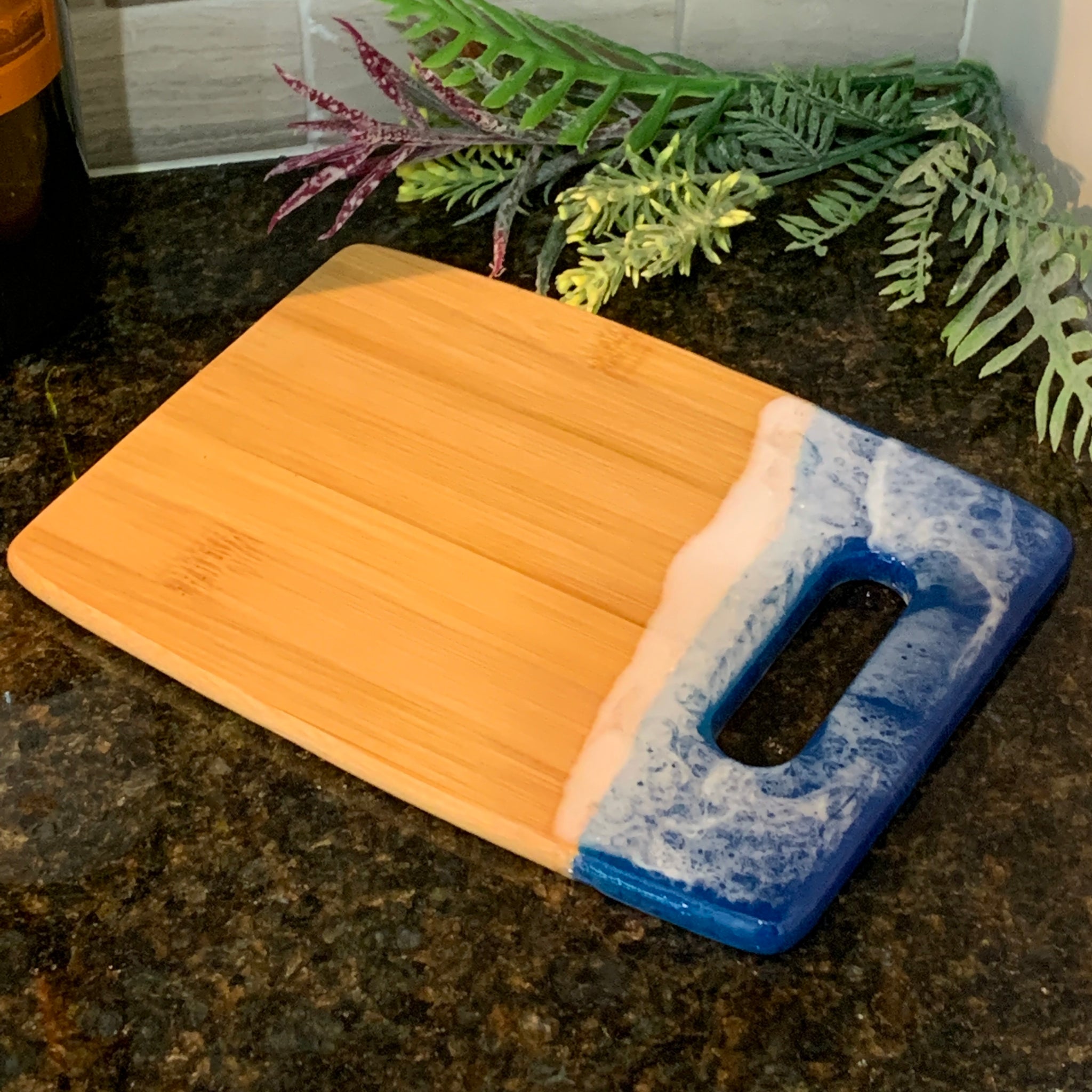 The Truth About Plastic Cutting Boards - Hardwood Artistry